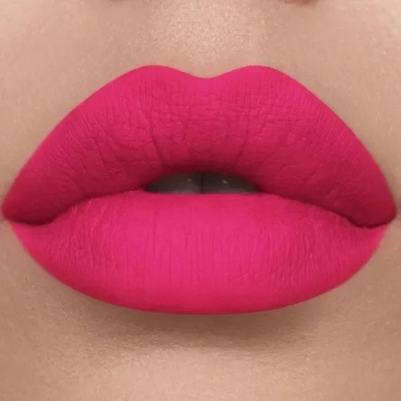 MAC Chromaline Magenta Paint Pot - Picture 7 of 16